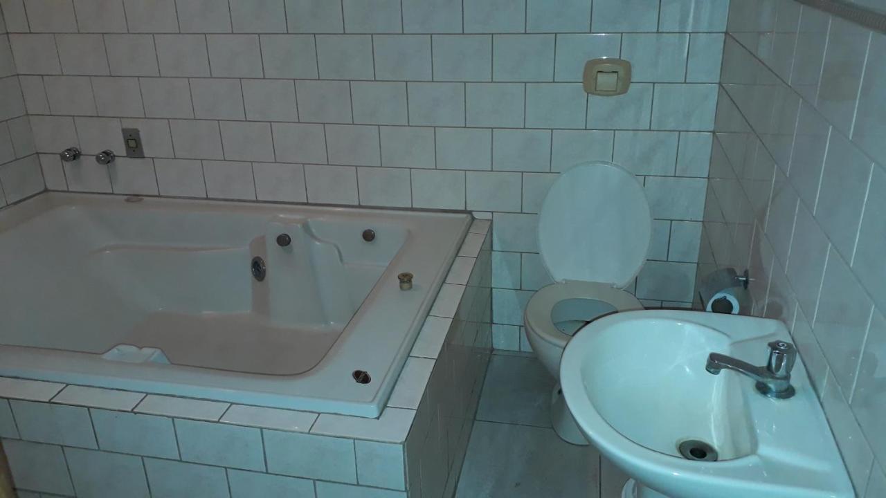 Planeta Sex Motel São João del Rei Extérieur photo